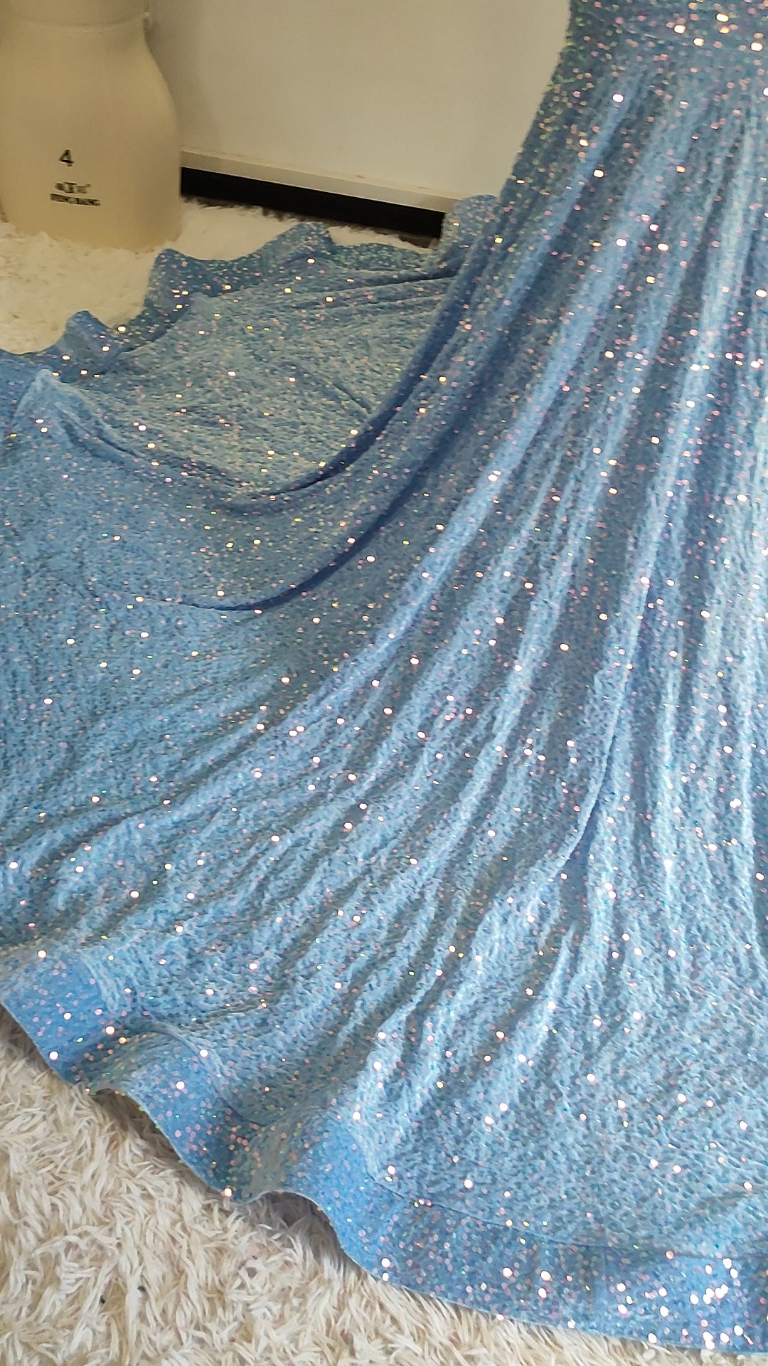 CALVARY LAVISH TROPHY DRESS